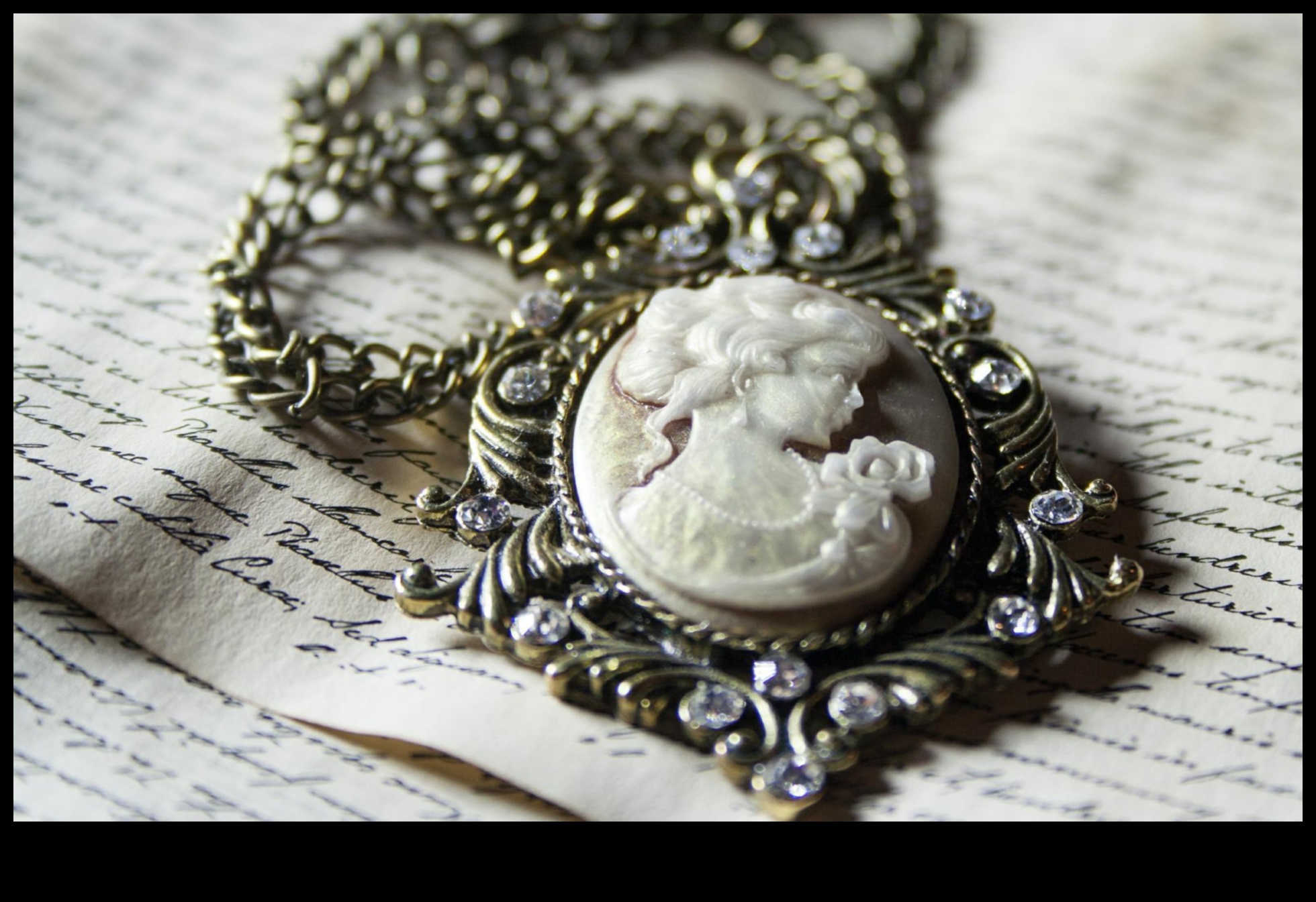 מהפך מוקפד: שחזור תכשיטים מונע מדויק