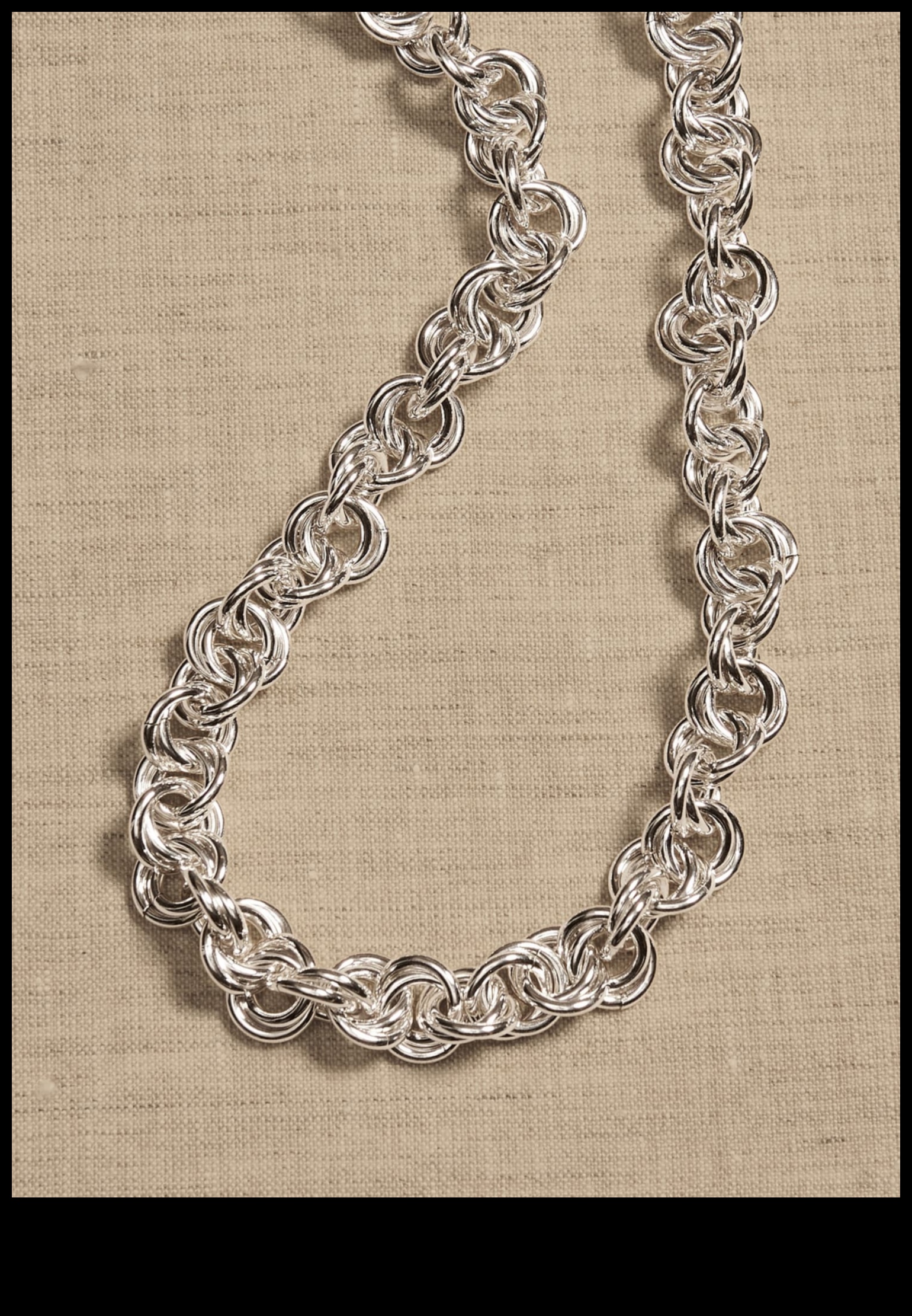 שרשראות קישורים מבריקים שיעלו את הסגנון שלך 4 קישורים זוהרים: קשר את הסגנון שלך עם הברק של יצירות השרשרת שלנו