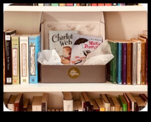 הפתעות ספר סיפורים: מתנות ספרותיות לקוראים צעירים