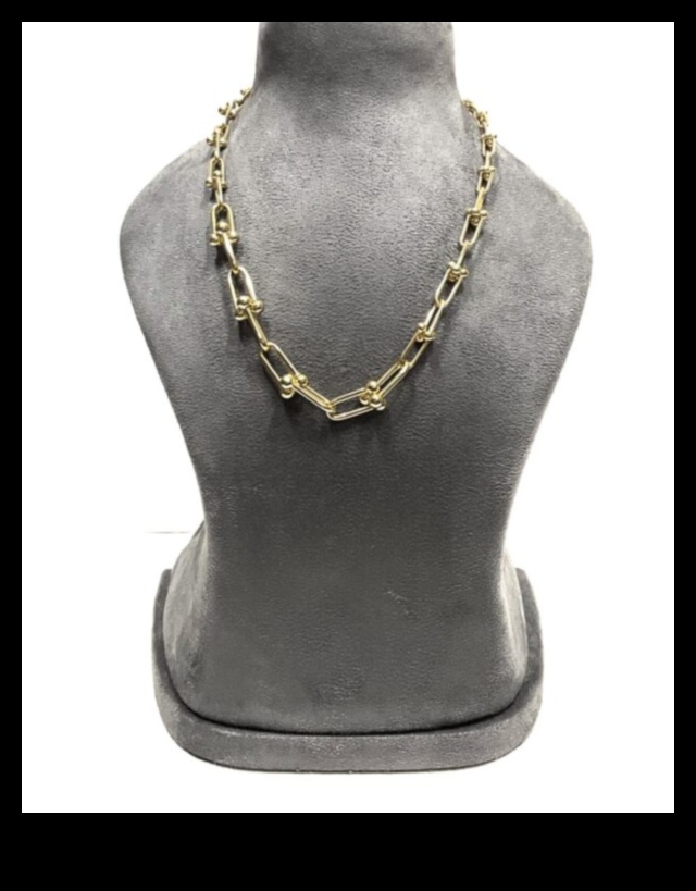 שרשראות קישורים מבריקים שיעלו את הסגנון שלך 1 קישורים זוהרים: קשר את הסגנון שלך עם הברק של יצירות השרשרת שלנו